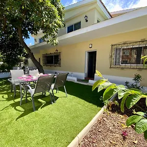 La Casa De Flor Teleworking Сasa de vacaciones